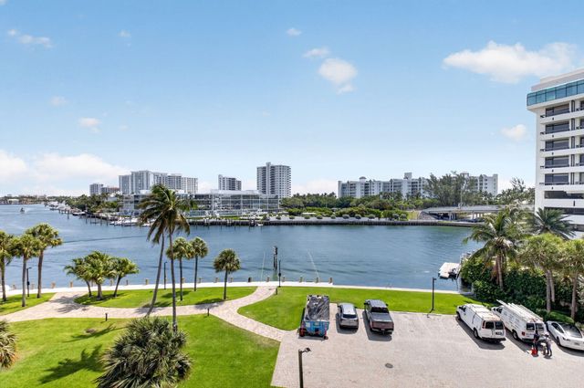 901 E Camino 4c, Boca Raton, FL 33432