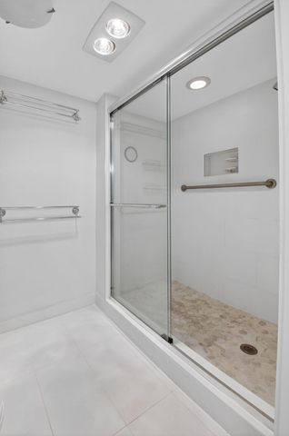 901 E Camino 4c, Boca Raton, FL 33432