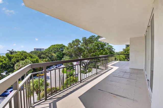 901 E Camino 4c, Boca Raton, FL 33432