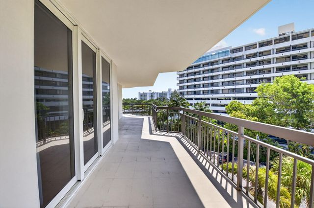 901 E Camino 4c, Boca Raton, FL 33432