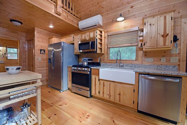 333 Whispering Hills Road, Murphy, NC 28906