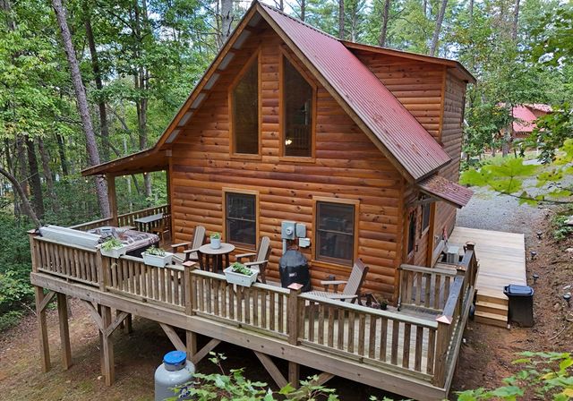 333 Whispering Hills Road, Murphy, NC 28906