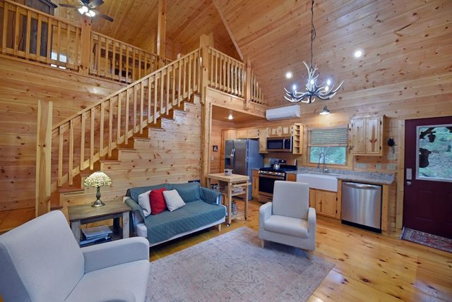 333 Whispering Hills Road, Murphy, NC 28906