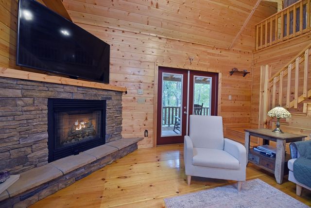 333 Whispering Hills Road, Murphy, NC 28906