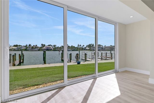 2500 Gulf Shore BLVD N S10, Naples, FL 34103