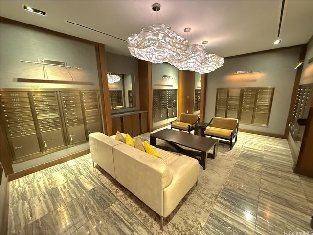 888 Kapiolani Boulevard 4501, Honolulu, HI 96813