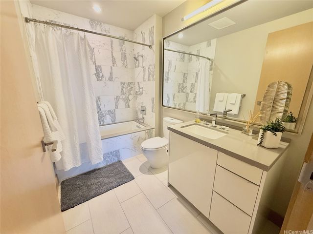 888 Kapiolani Boulevard 4501, Honolulu, HI 96813