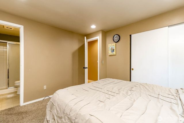 3512 N Orchard Street, Tacoma, WA 98407