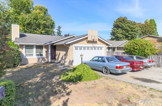 3512 N Orchard Street, Tacoma, WA 98407