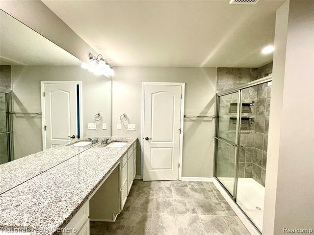 2835 Dillon Drive, Ann Arbor, MI 48105