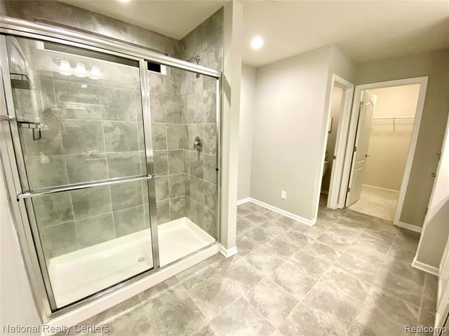 2835 Dillon Drive, Ann Arbor, MI 48105