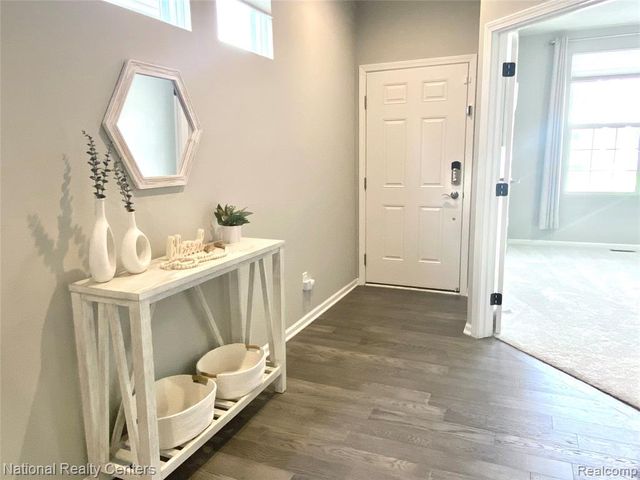 2835 Dillon Drive, Ann Arbor, MI 48105