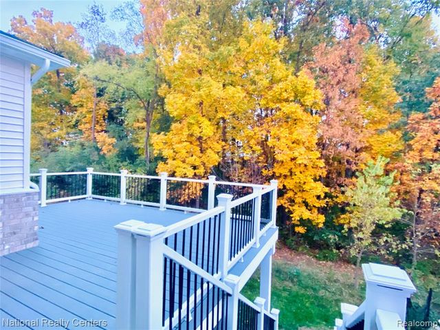 2835 Dillon Drive, Ann Arbor, MI 48105