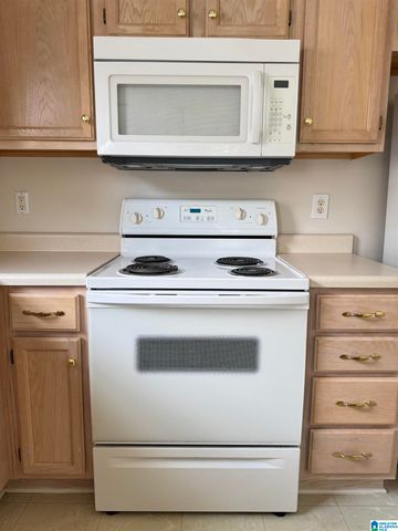 259 WARWICK LANE, Alabaster, AL 35007