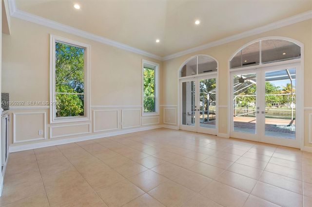 8281 SW 84th Ter, Miami, FL 33143