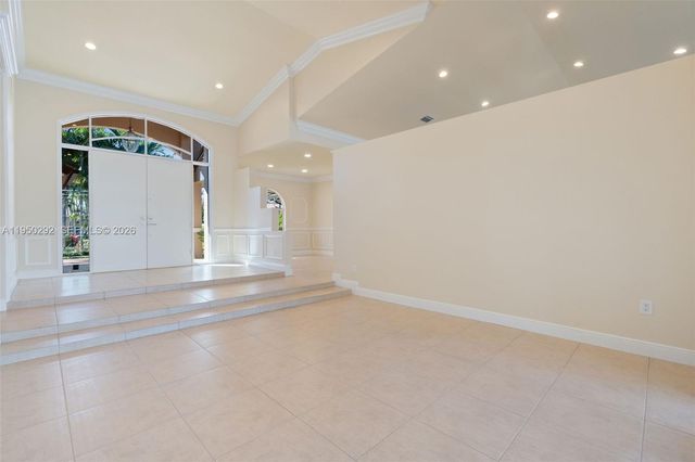 8281 SW 84th Ter, Miami, FL 33143