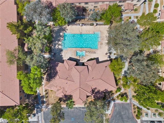 2060 Rancho Lake Drive 103, Las Vegas, NV 89108