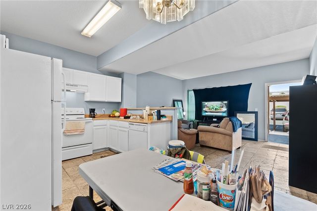 2060 Rancho Lake Drive 103, Las Vegas, NV 89108