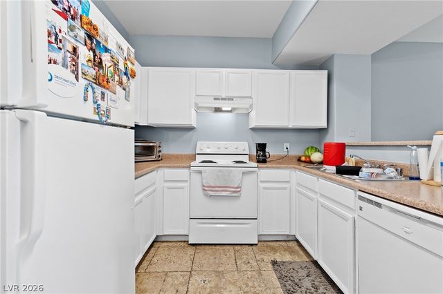 2060 Rancho Lake Drive 103, Las Vegas, NV 89108
