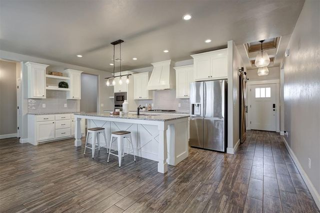 12013 SW 45th Terrace, Mustang, OK 73064