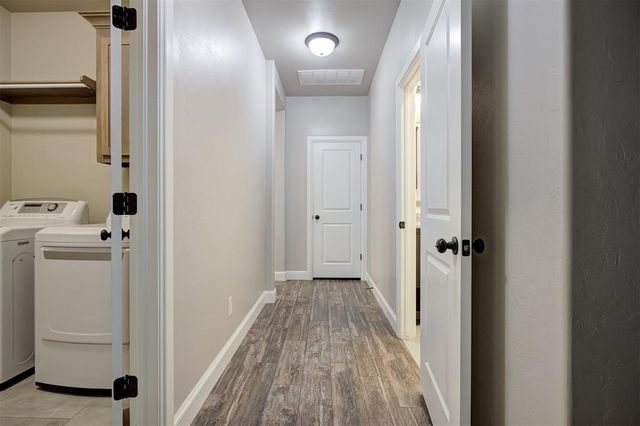 12013 SW 45th Terrace, Mustang, OK 73064