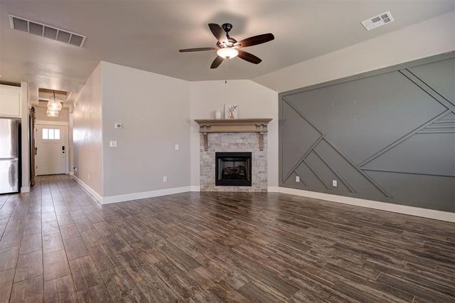 12013 SW 45th Terrace, Mustang, OK 73064