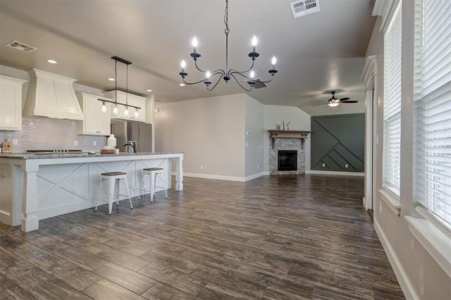 12013 SW 45th Terrace, Mustang, OK 73064
