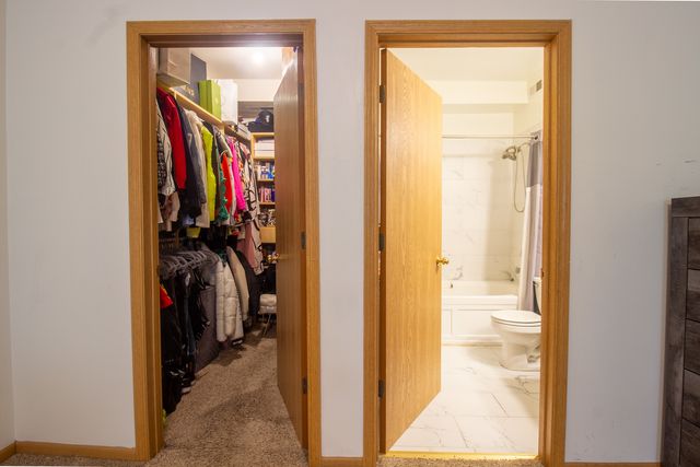 2335 E 70th Place 205, Chicago, IL 60649