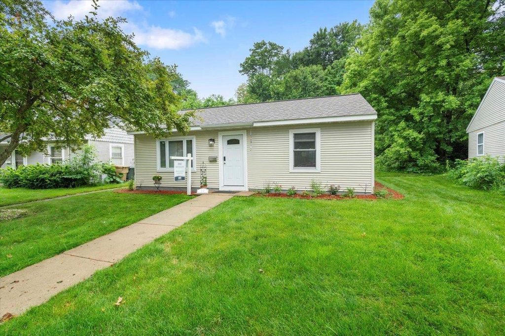 36 Craig Avenue, Madison, WI 53705