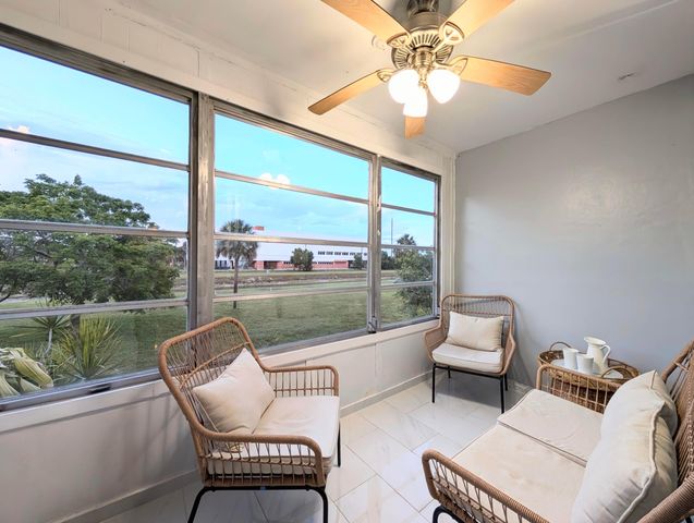 8021 Sunrise Lakes Drive N 203, Sunrise, FL 33322