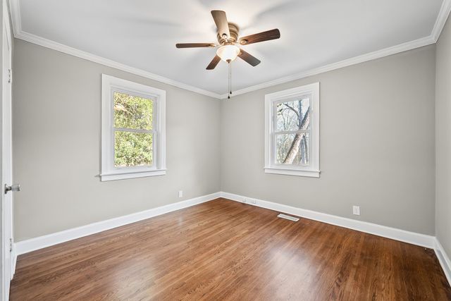 1690 Valley Rd, Clarksville, TN 37043