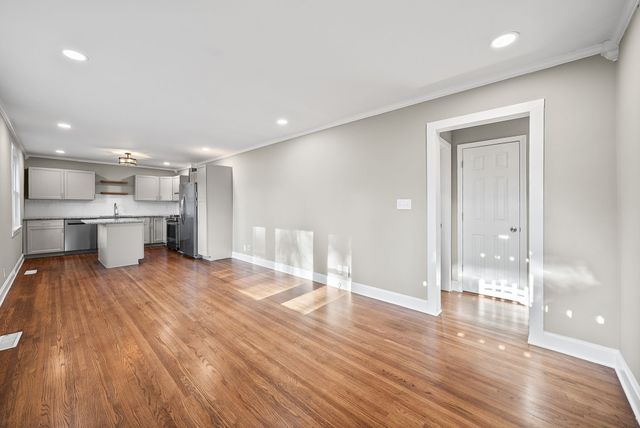 1690 Valley Rd, Clarksville, TN 37043