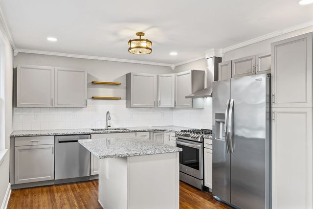 1690 Valley Rd, Clarksville, TN 37043