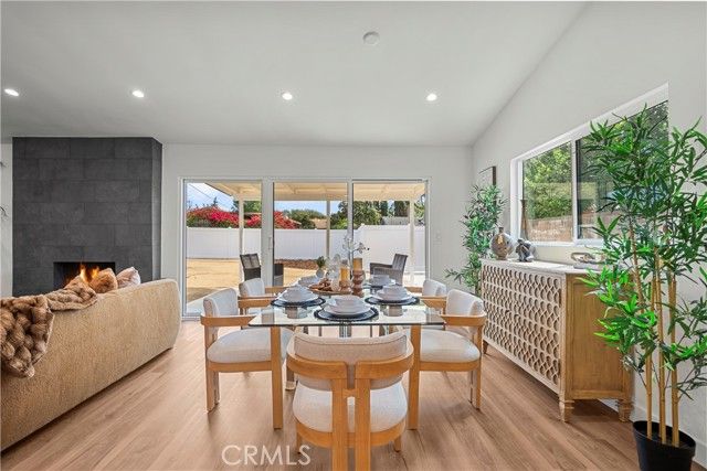 6902 Lasaine Avenue, Los Angeles, CA 91406