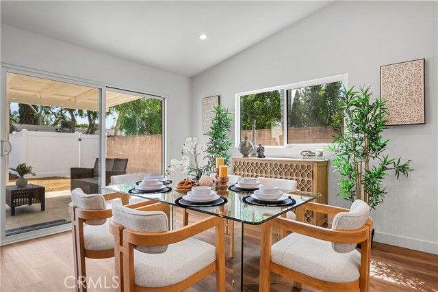 6902 Lasaine Avenue, Los Angeles, CA 91406