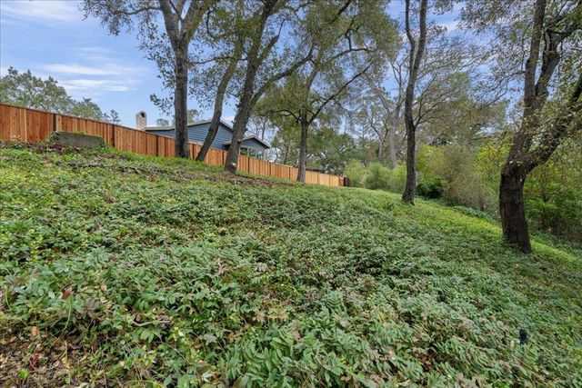 16235 W Ellenwood Avenue, Monte Sereno, CA 95030