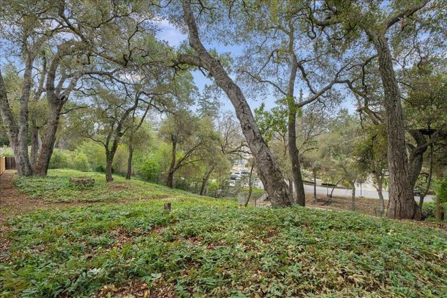 16235 W Ellenwood Avenue, Monte Sereno, CA 95030