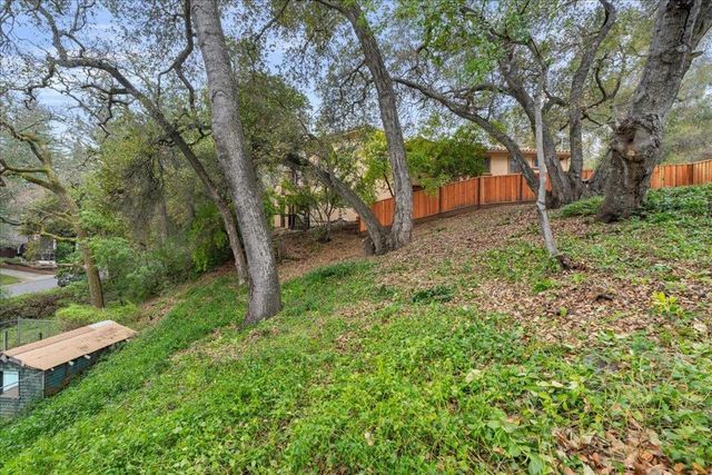 16235 W Ellenwood Avenue, Monte Sereno, CA 95030