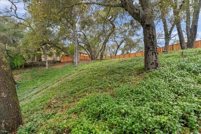 16235 W Ellenwood Avenue, Monte Sereno, CA 95030