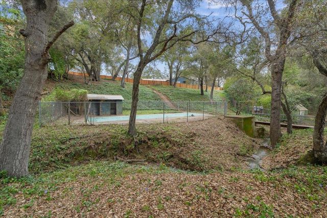 16235 W Ellenwood Avenue, Monte Sereno, CA 95030