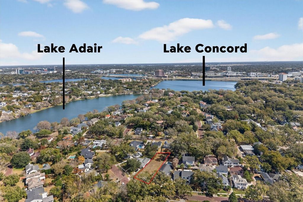 Image 4 of property listing at 919 ELLWOOD AVENUE, Orlando, FL 32804