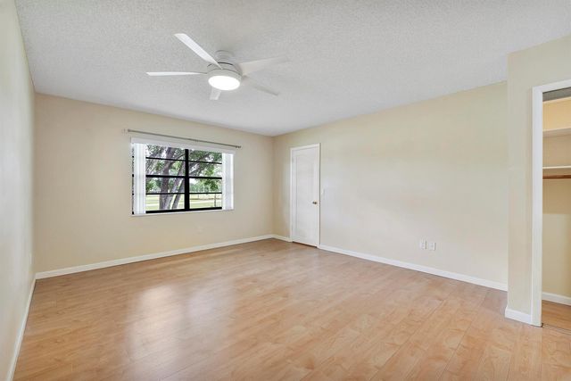 21852 Arriba 6-h, Boca Raton, FL 33433