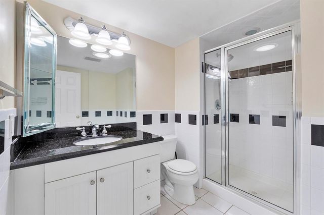 21852 Arriba 6-h, Boca Raton, FL 33433