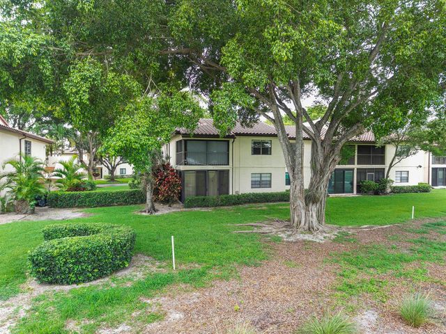 21852 Arriba 6-h, Boca Raton, FL 33433