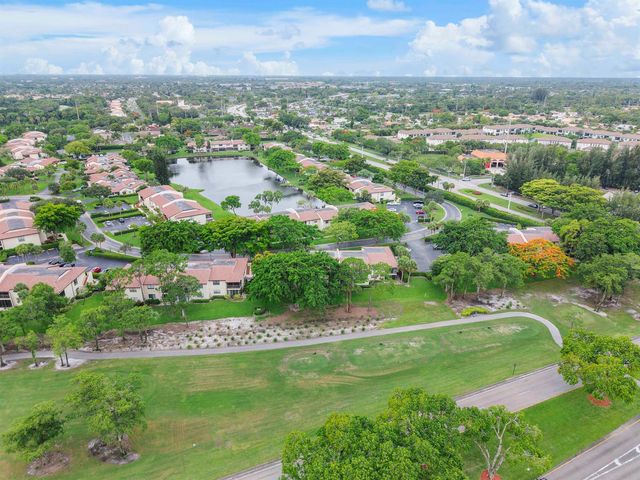 21852 Arriba 6-h, Boca Raton, FL 33433