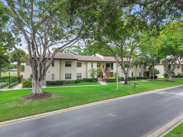 21852 Arriba 6-h, Boca Raton, FL 33433