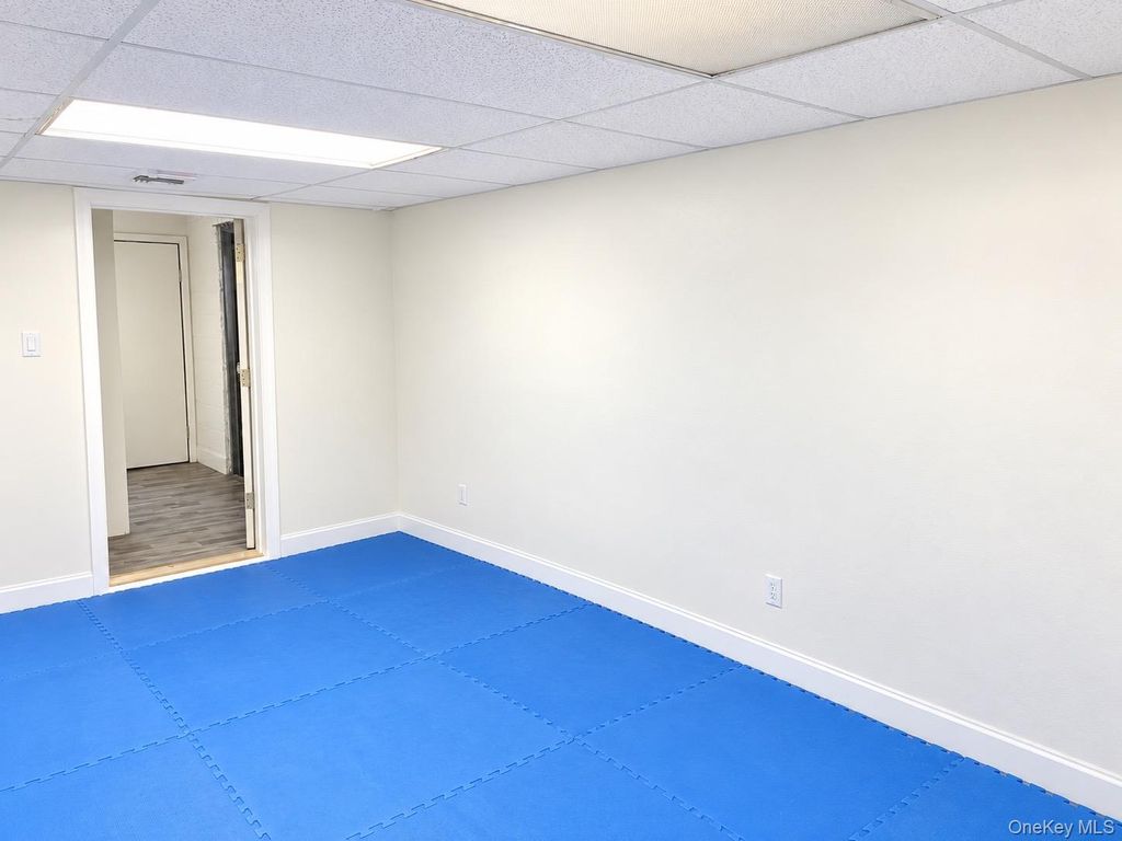 628 A Long Island Ave, Deer Park, NY 11729 — photo 5