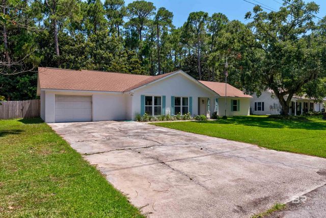 306 Apalache Avenue, Dauphin Island, AL 36528