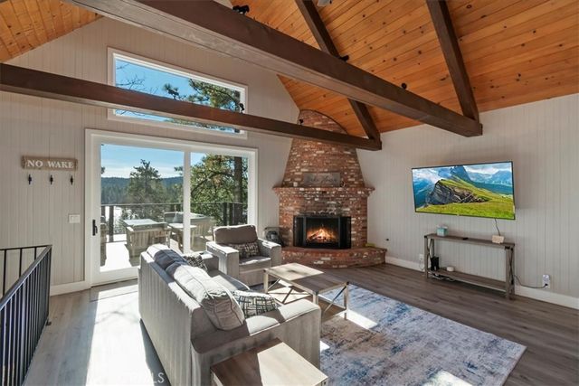 27921 West Shore, Lake Arrowhead, CA 92352