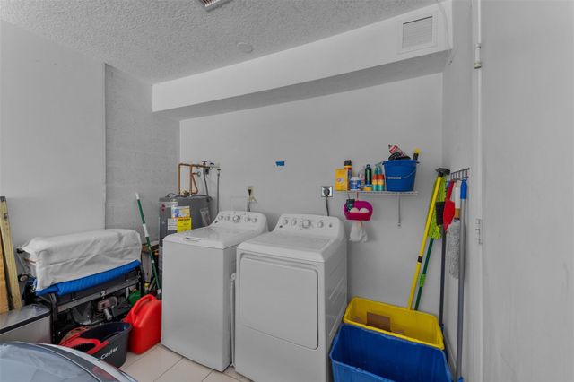 3 Camden Lane, Boynton Beach, FL 33426